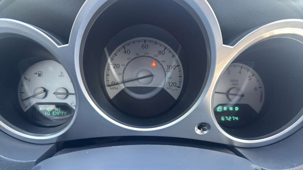 Used 2008 Chrysler Sebring Limited w/ Luxury Group FWD image 14