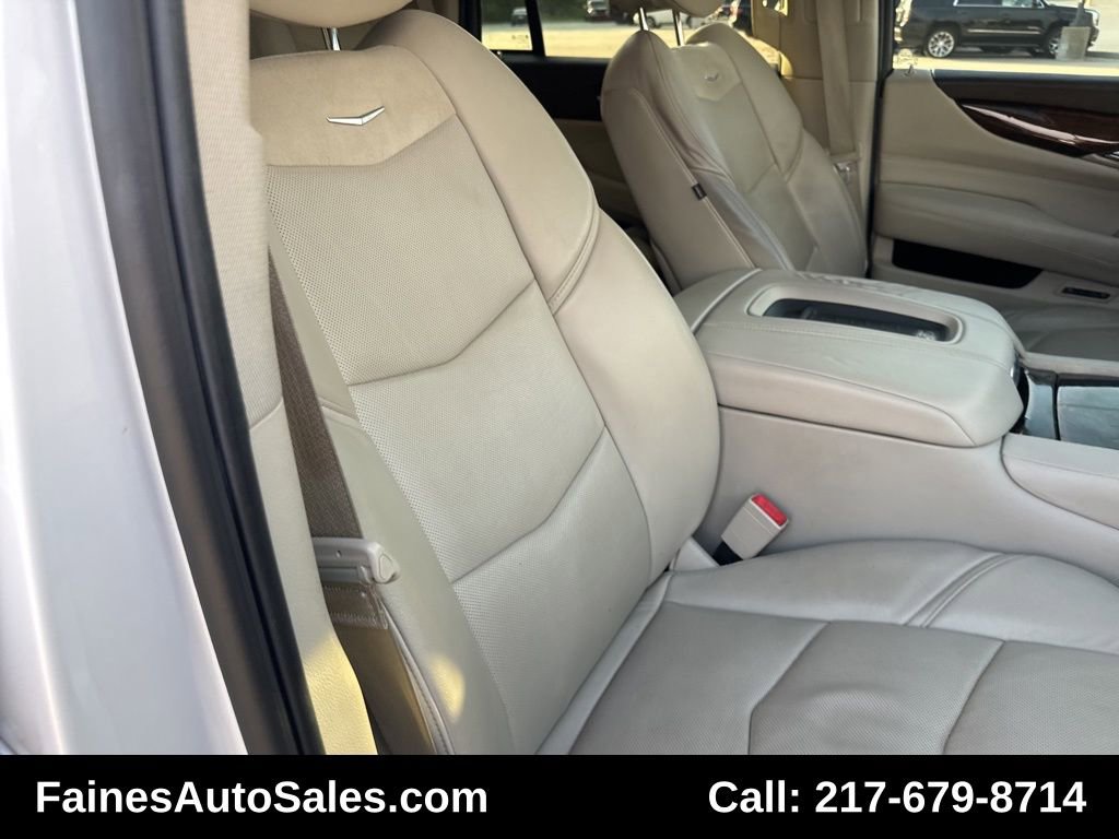Used 2016 Cadillac Escalade Luxury image 95