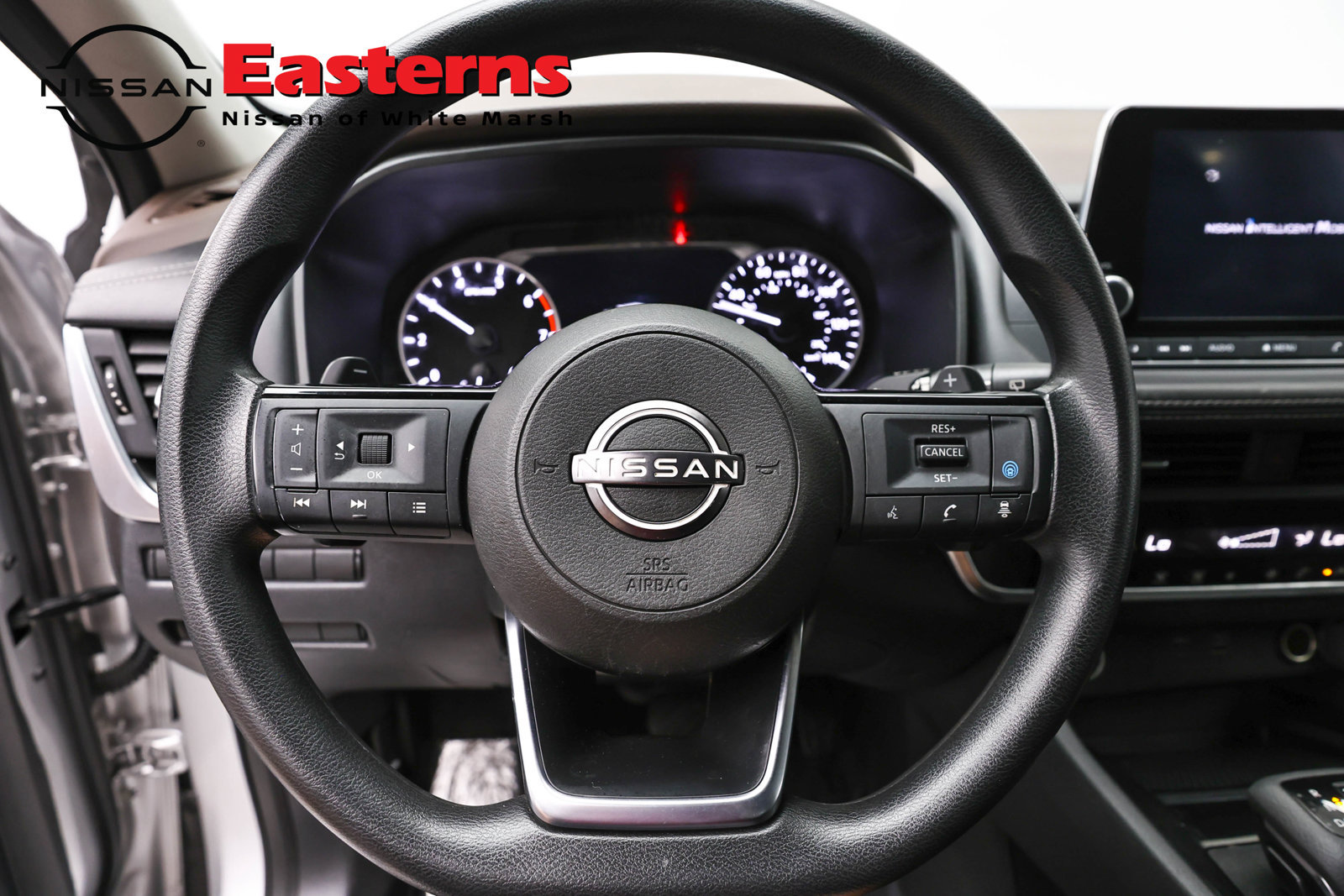 Used 2023 Nissan Rogue SV AWD/4WD image 10