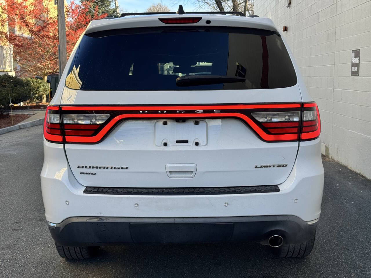 Used 2015 Dodge Durango Limited w/ Nav & Power Liftgate Group image 9