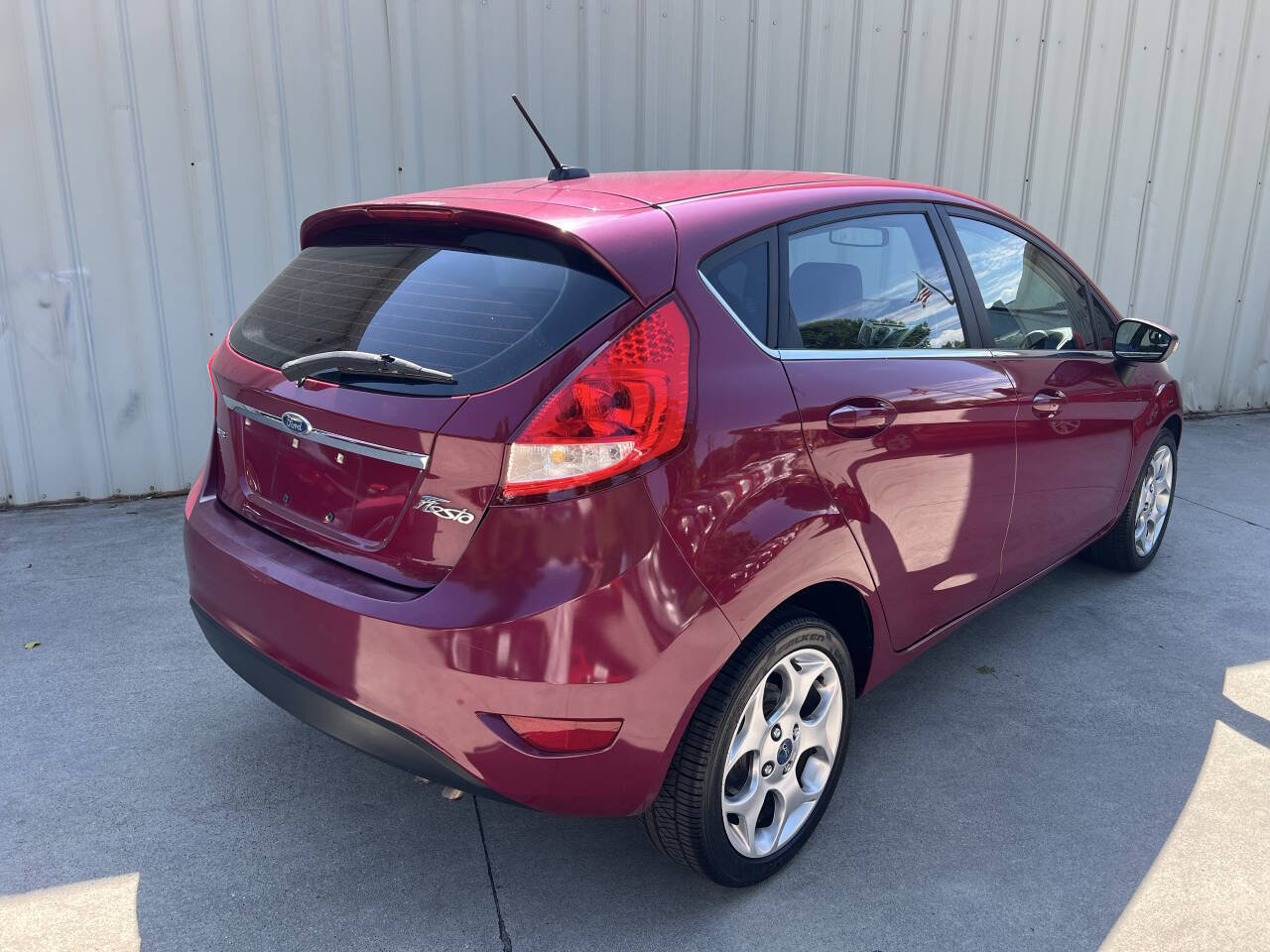 Used 2011 Ford Fiesta SES w/ 301A Rapid Spec Order Code FWD image 4