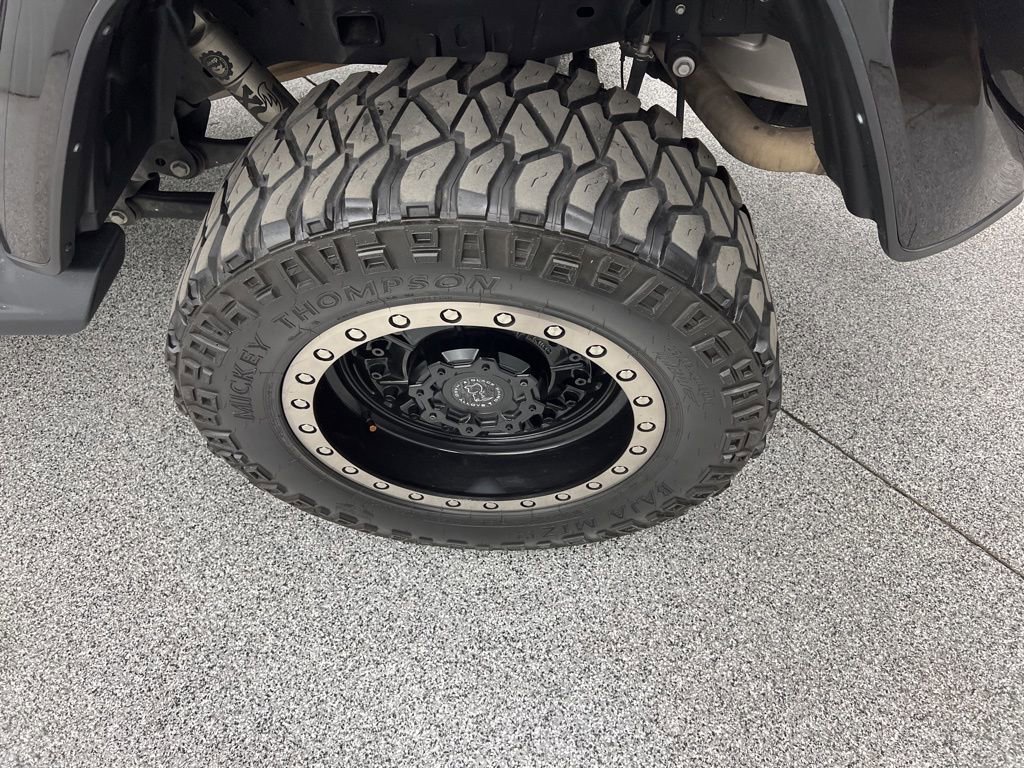 Used 2021 Jeep Gladiator Overland AWD/4WD image 8