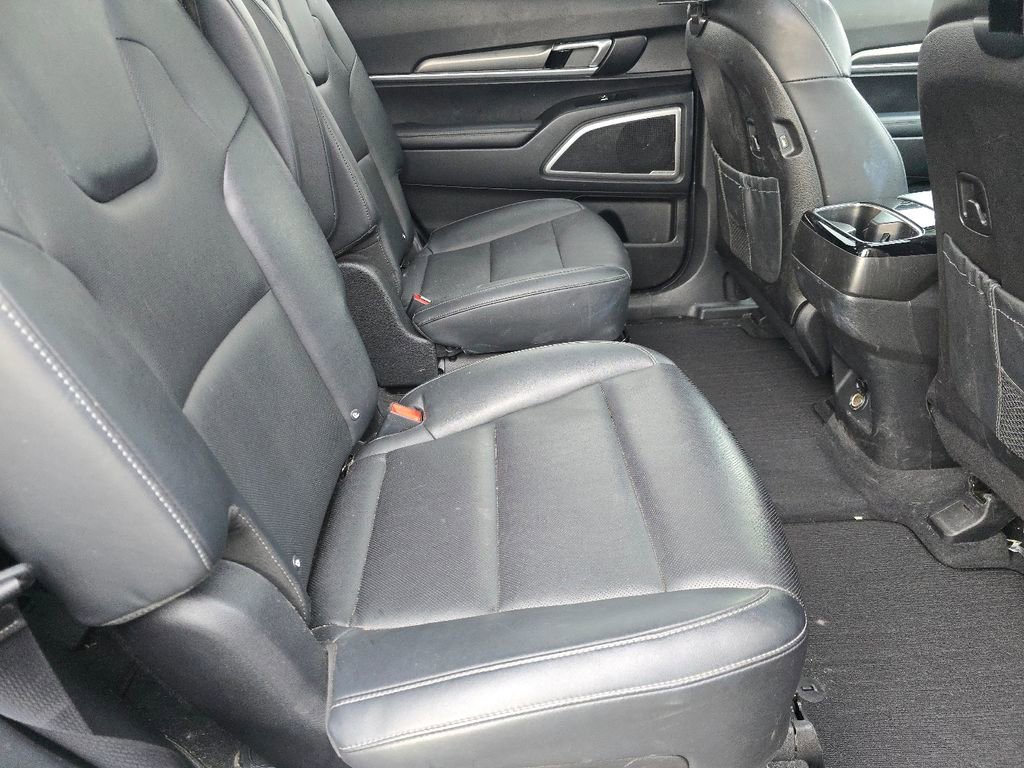 Used 2022 Kia Telluride S image 20