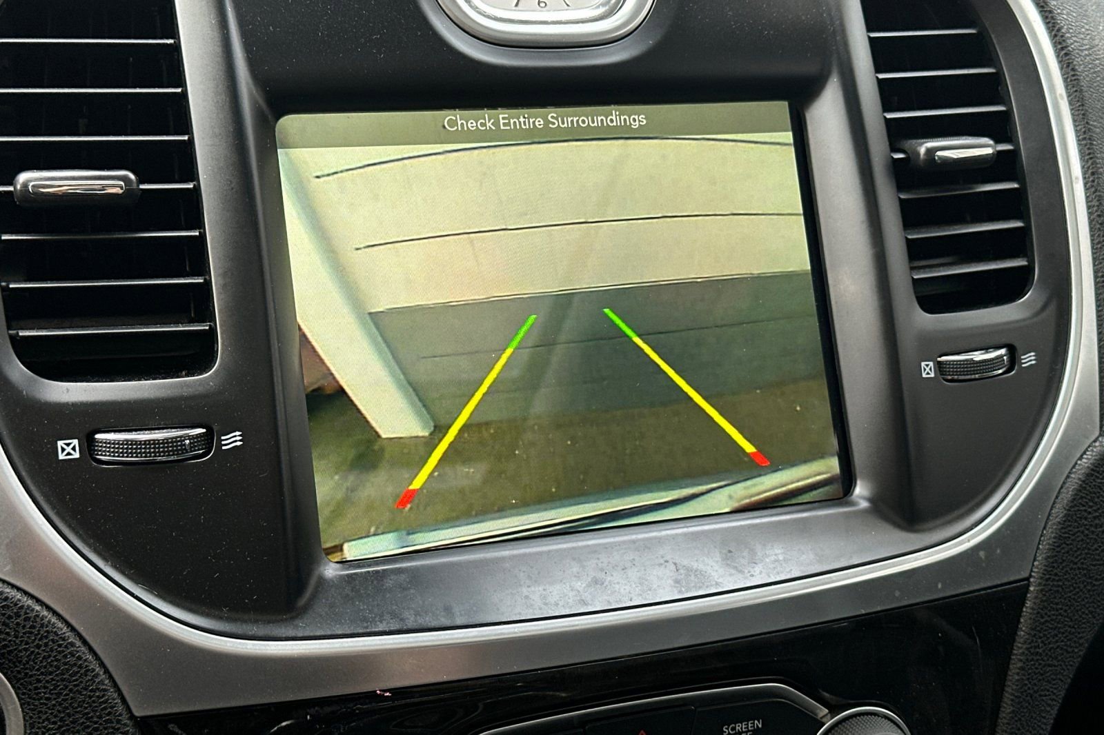 Used 2017 Chrysler 300 C w/ Safetytec Plus Group image 18