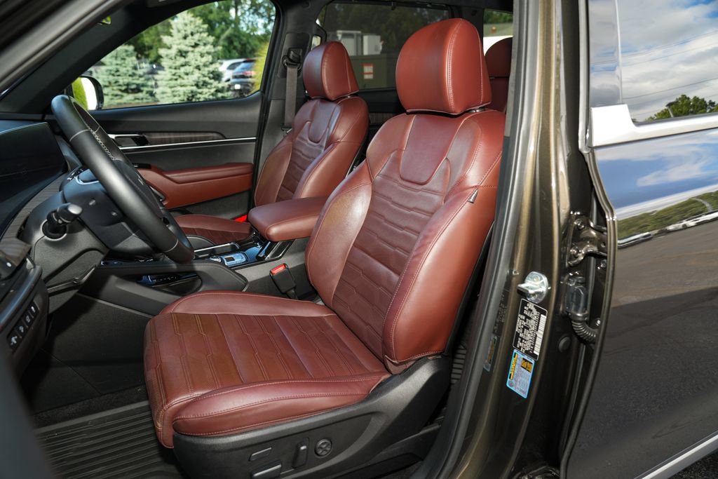 Used 2023 Kia Telluride SX Prestige AWD/4WD image 5