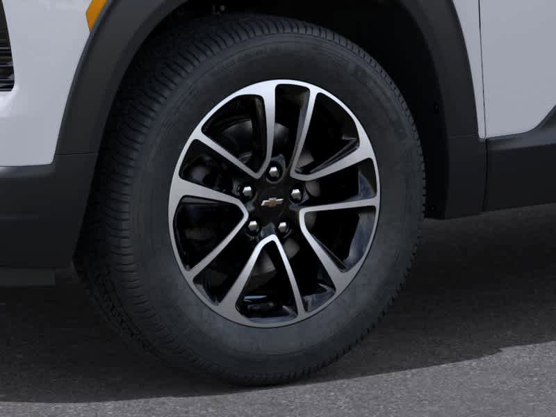 Used 2025 Chevrolet TrailBlazer LT w/ Convenience Package FWD image 17
