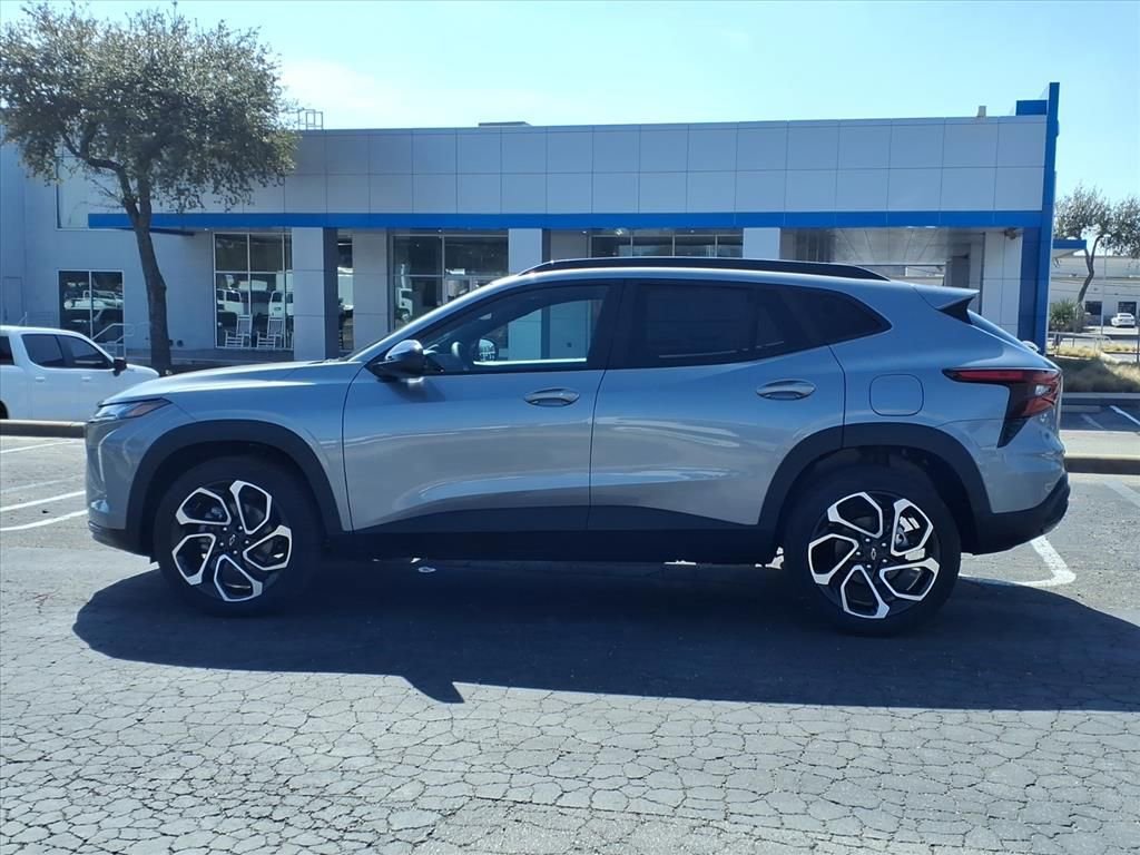 New 2026 Chevrolet Trax RS w/ Driver Confidence Package image 4