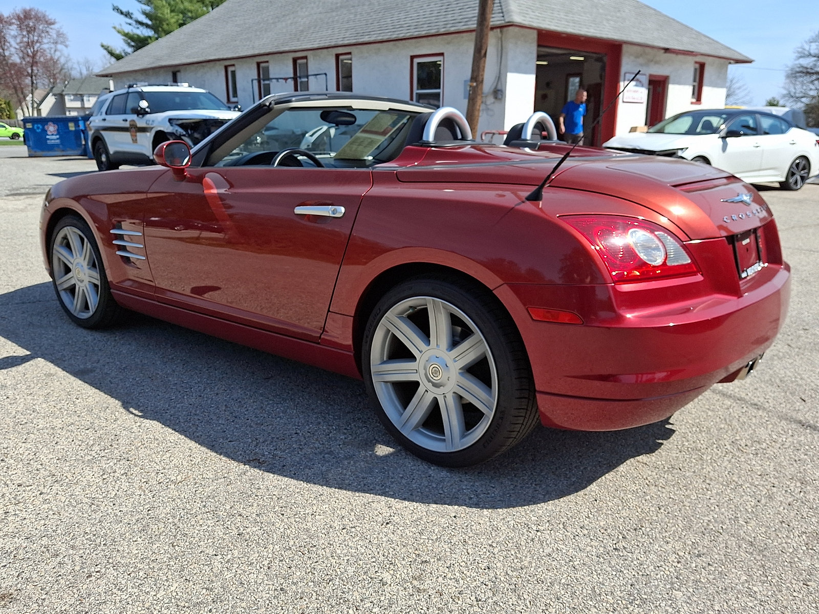 Used 2005 Chrysler Crossfire Limited RWD image 4