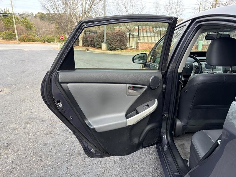 Used 2015 Toyota Prius Four FWD image 27