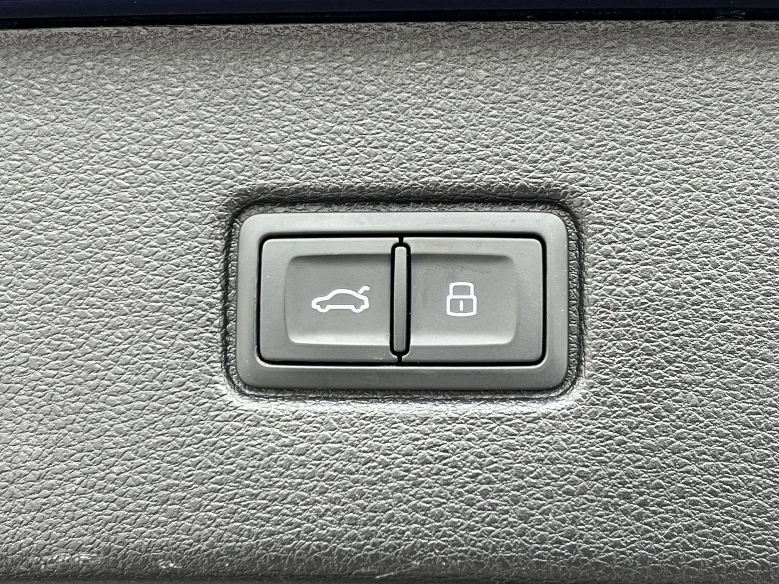 Used 2023 Audi Q7 3.0T Premium Plus image 26