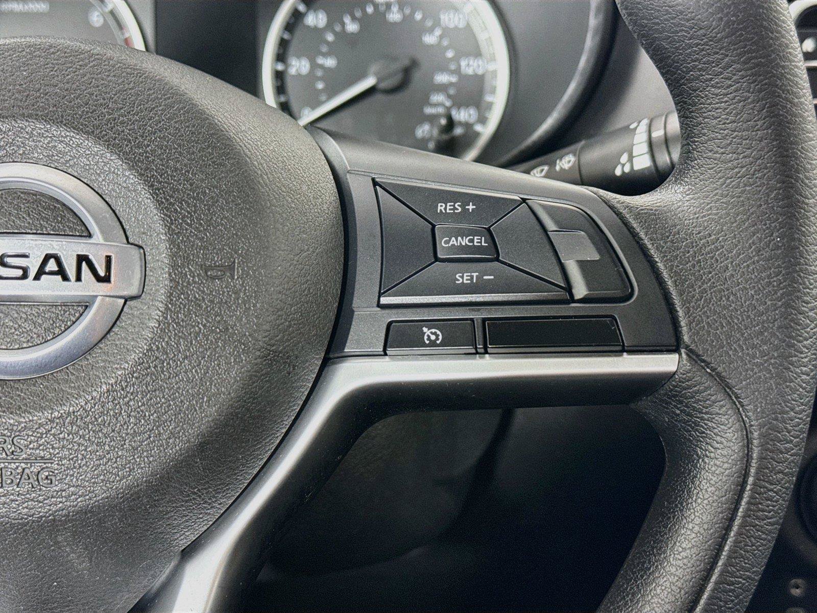 Used 2020 Nissan Versa S FWD image 17