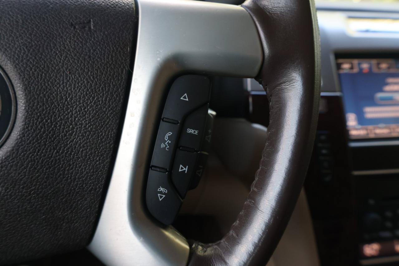 Used 2012 Cadillac Escalade ESV Premium AWD/4WD image 35
