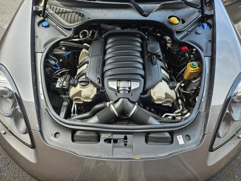 Used 2013 Porsche Panamera S RWD image 24