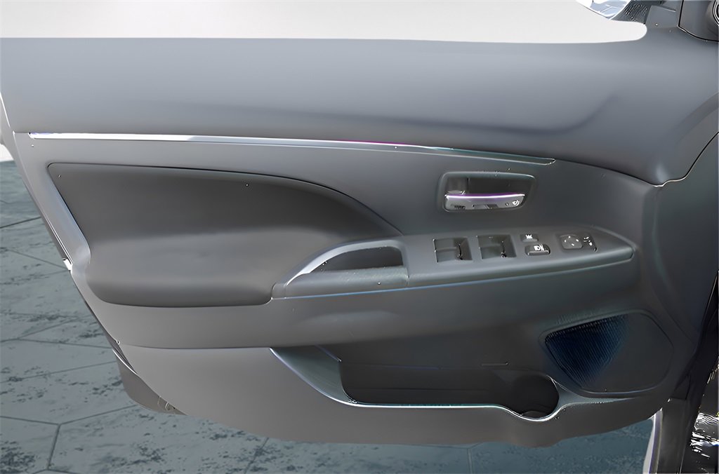 Used 2023 Mitsubishi Outlander Sport LE image 23