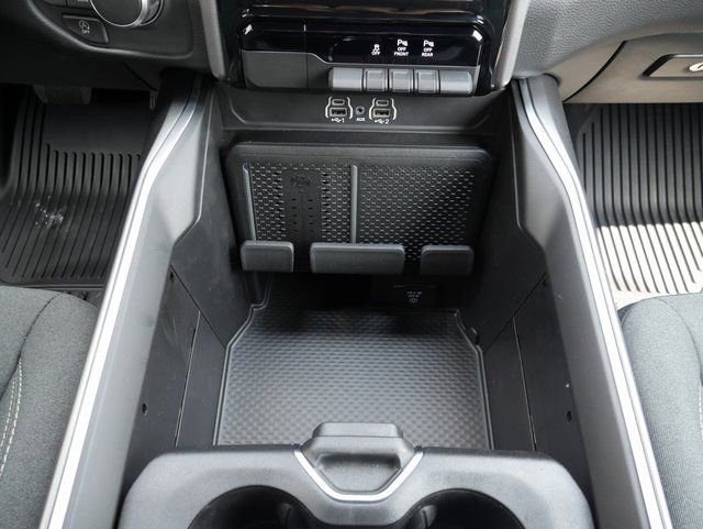 New 2025 RAM 1500 Big Horn image 27