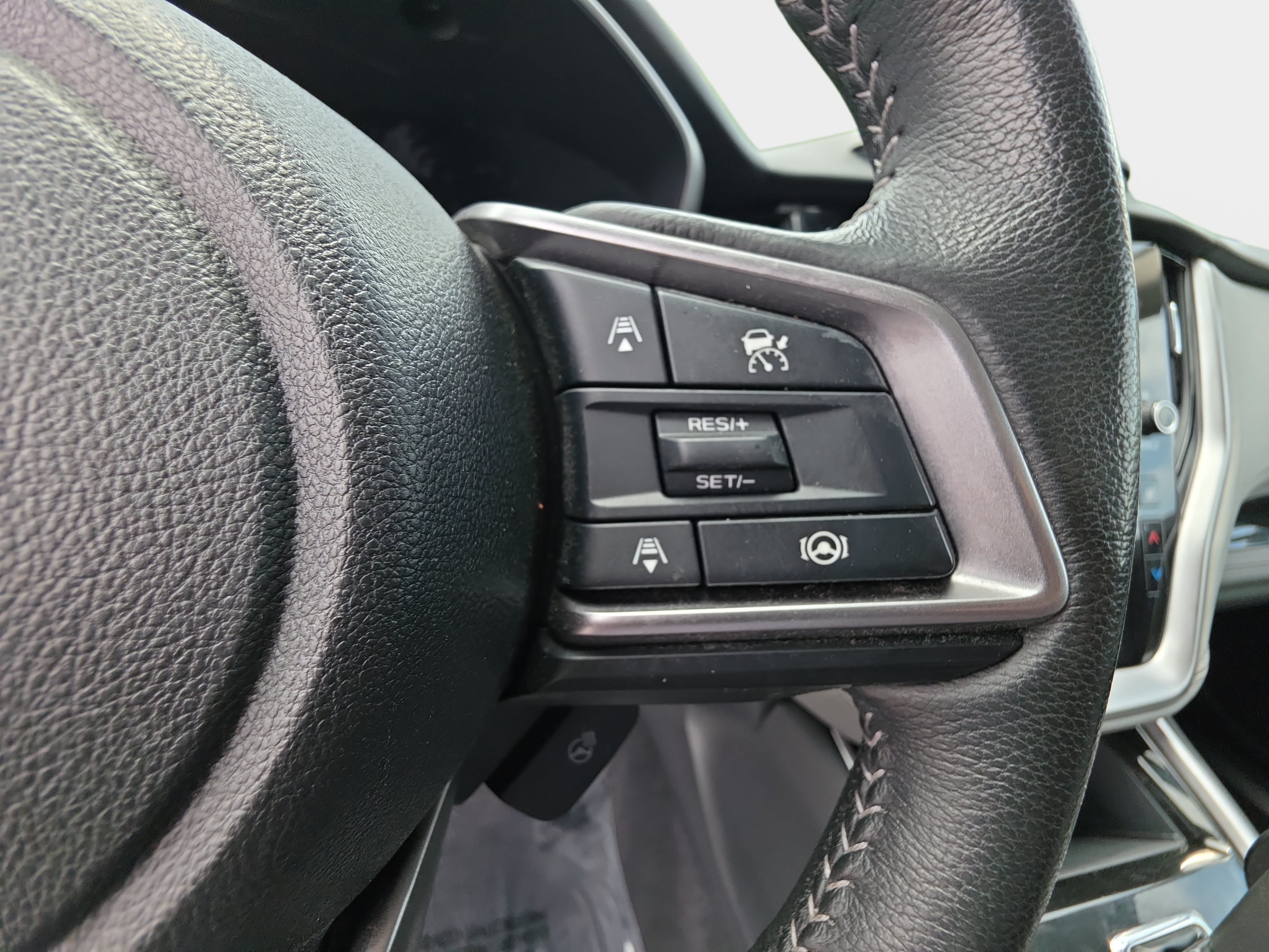 Used 2024 Subaru Outback Limited AWD/4WD image 18