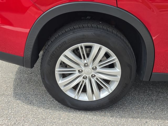 Used 2024 Mitsubishi Outlander ES FWD image 5