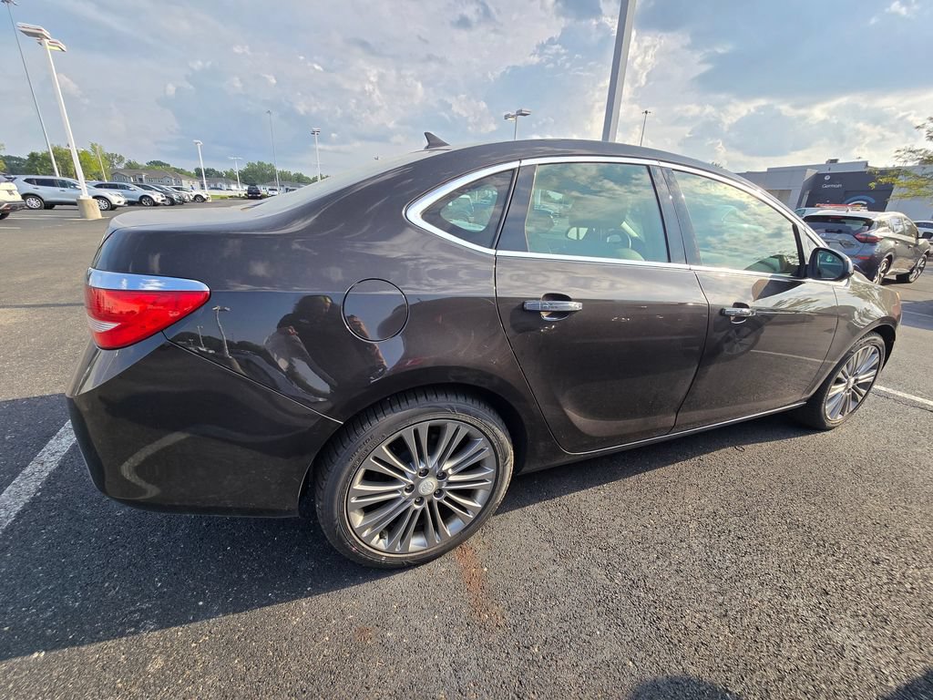 Used 2014 Buick Verano Leather FWD image 9