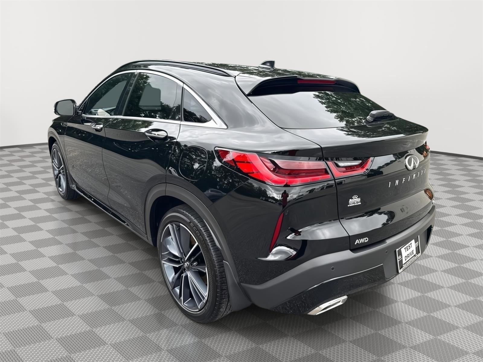 Certified 2025 INFINITI QX55 Sensory w/ Lighting Package AWD/4WD image 8
