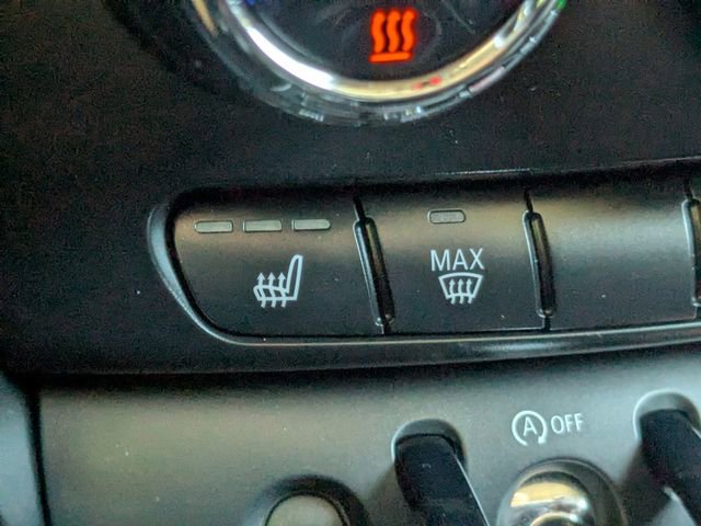 Used 2020 MINI Cooper Clubman S w/ Storage Package image 26