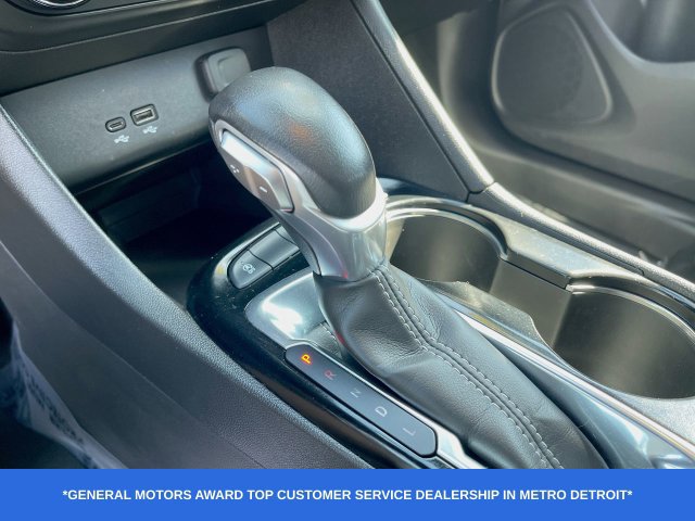 Used 2024 Buick Encore GX Preferred w/ Comfort Package FWD image 16