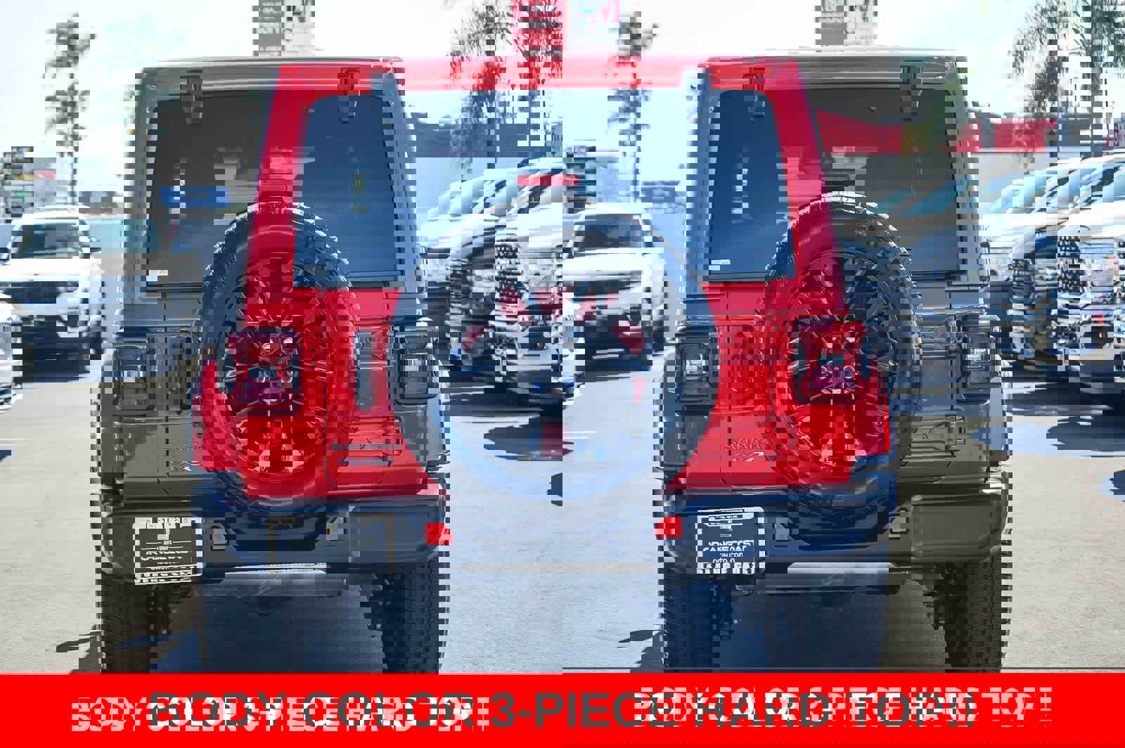 Used 2025 Jeep Wrangler Sahara image 5