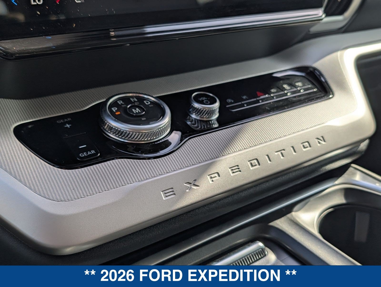 New 2026 Ford Expedition Active RWD image 35
