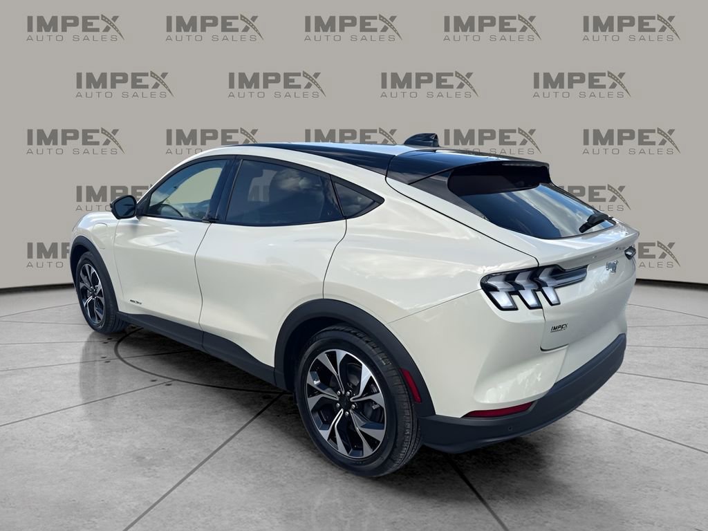 Used 2025 Ford Mustang Mach-E Select image 3