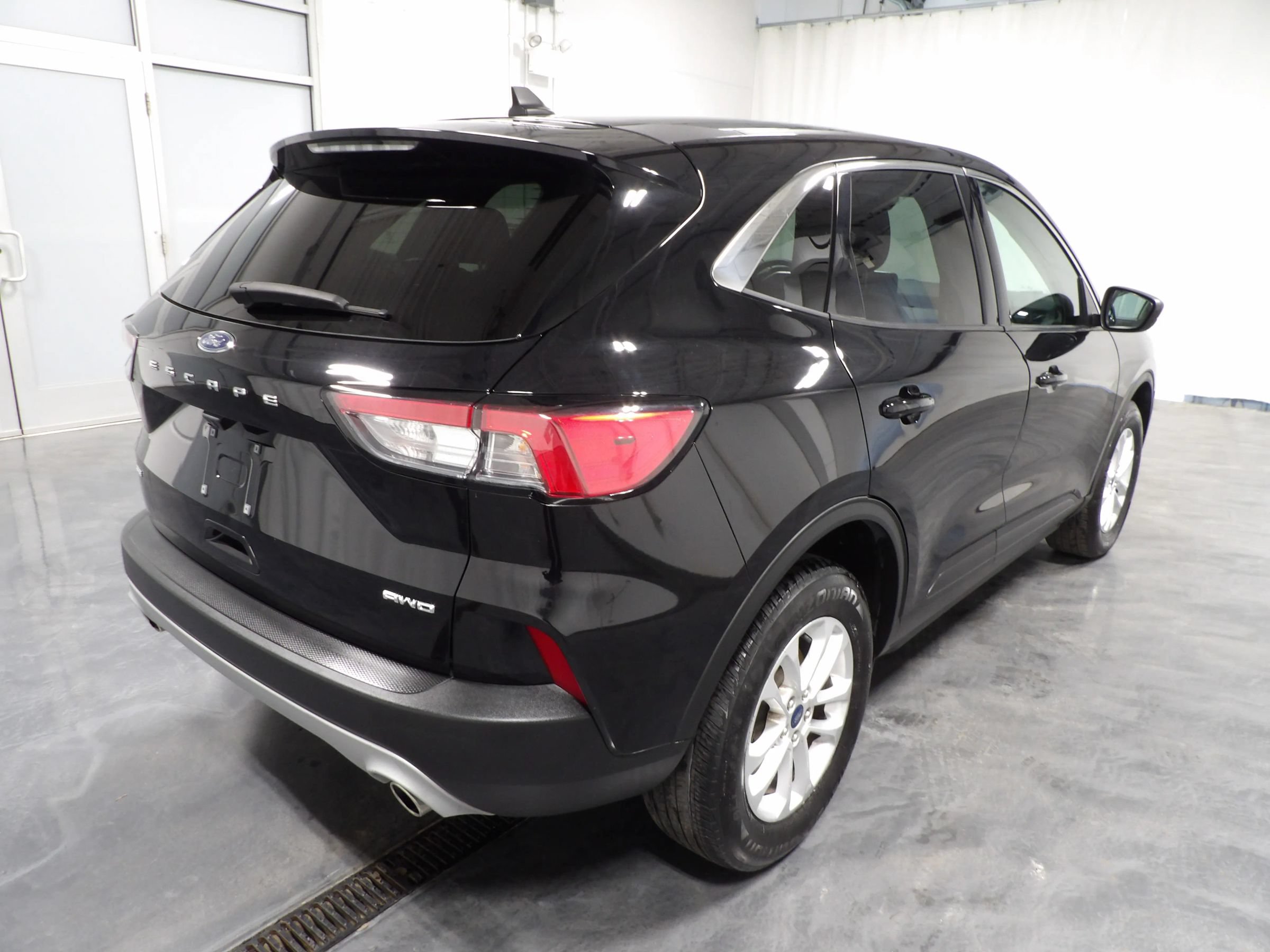 Used 2022 Ford Escape SE w/ Convenience Package AWD/4WD image 5