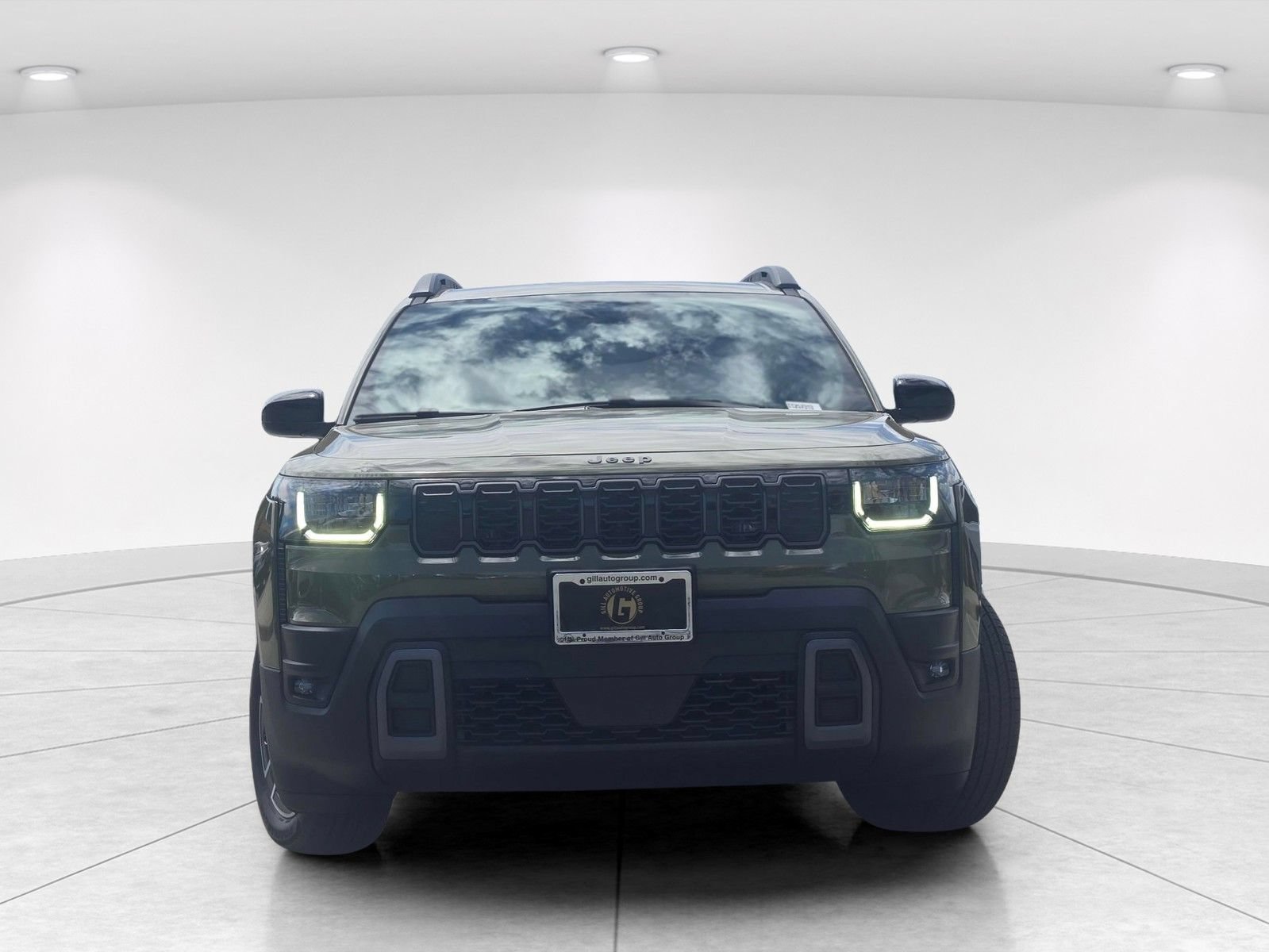 New 2026 Jeep Cherokee Laredo AWD/4WD image 2
