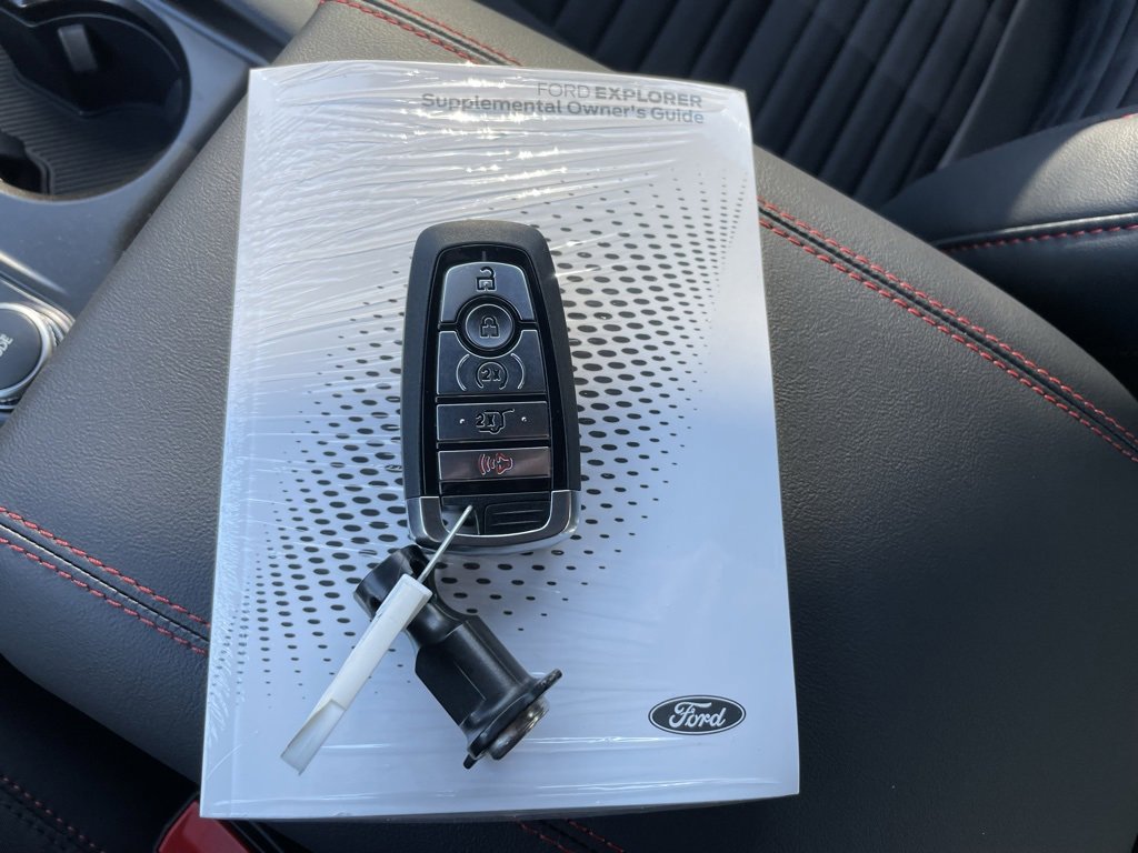 New 2026 Ford Explorer ST-Line w/ ST-Line Street Pack image 50