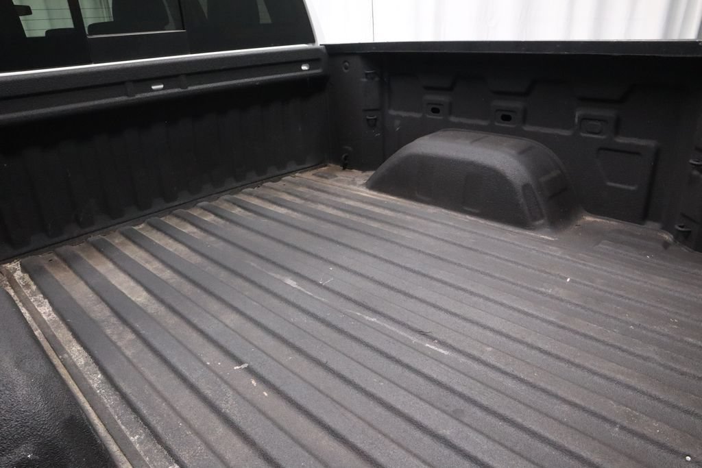 Used 2020 Chevrolet Silverado 1500 LT Trail Boss AWD/4WD image 17
