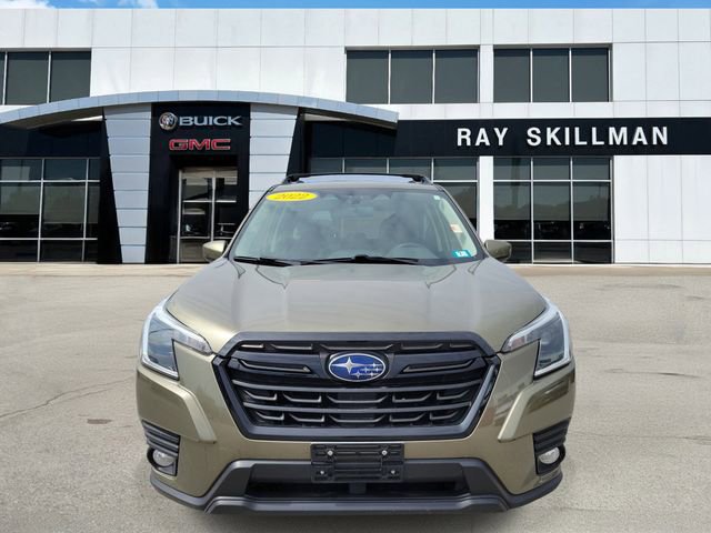 Used 2022 Subaru Forester Premium image 2