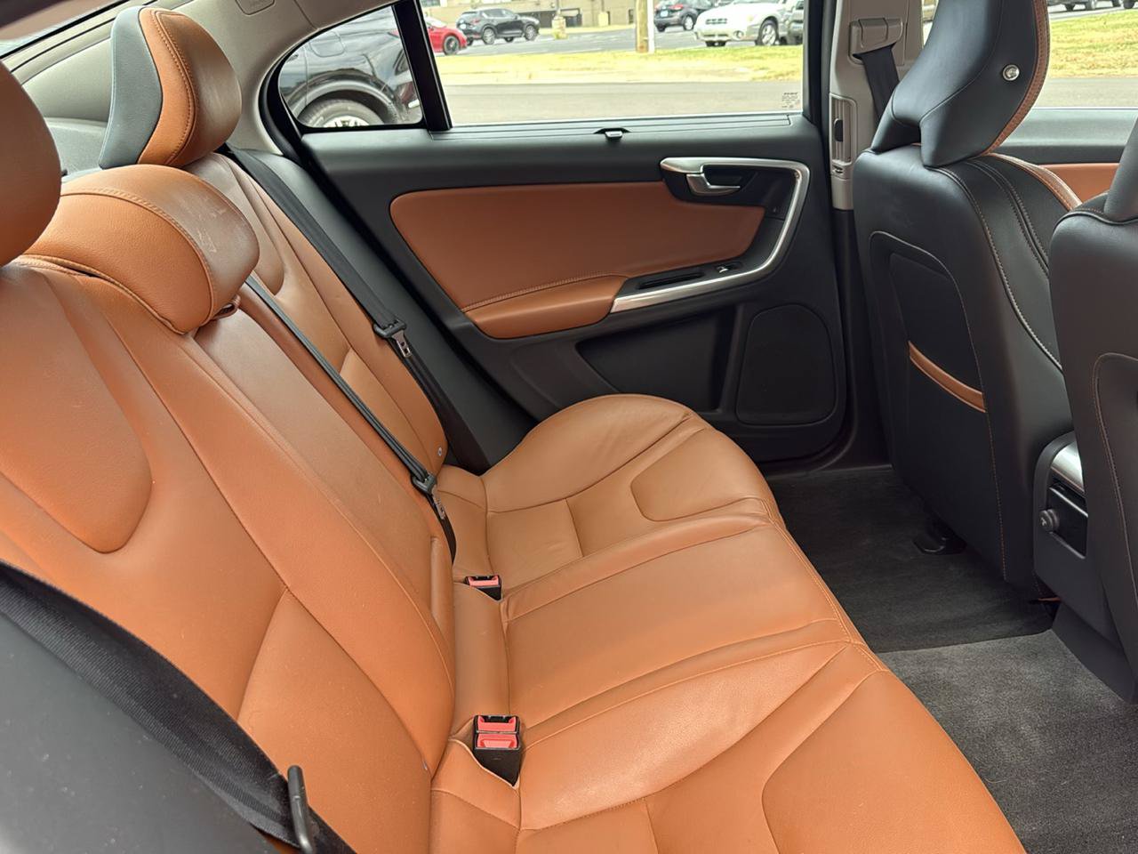 Used 2017 Volvo S60 T5 Inscription Platinum FWD image 55