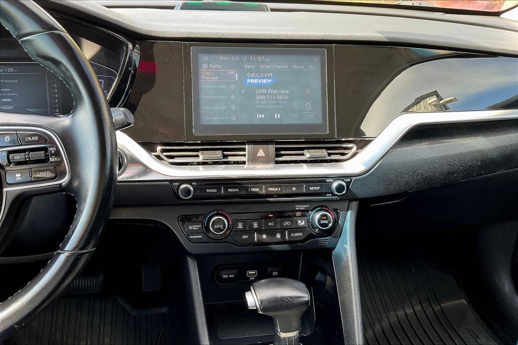 Used 2020 Kia Niro EX FWD image 15