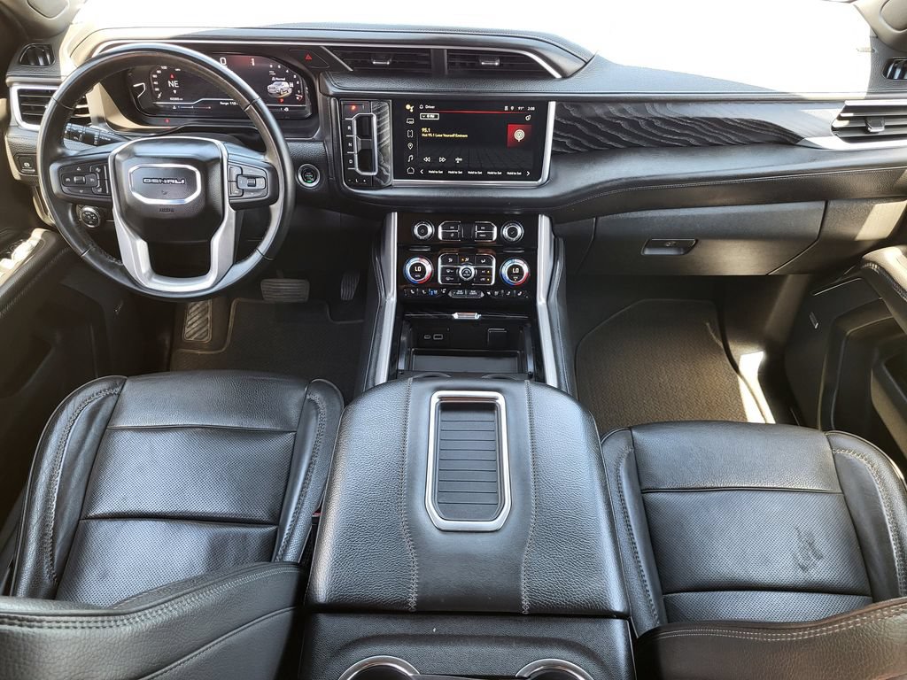 Used 2024 GMC Yukon XL Denali AWD/4WD image 21