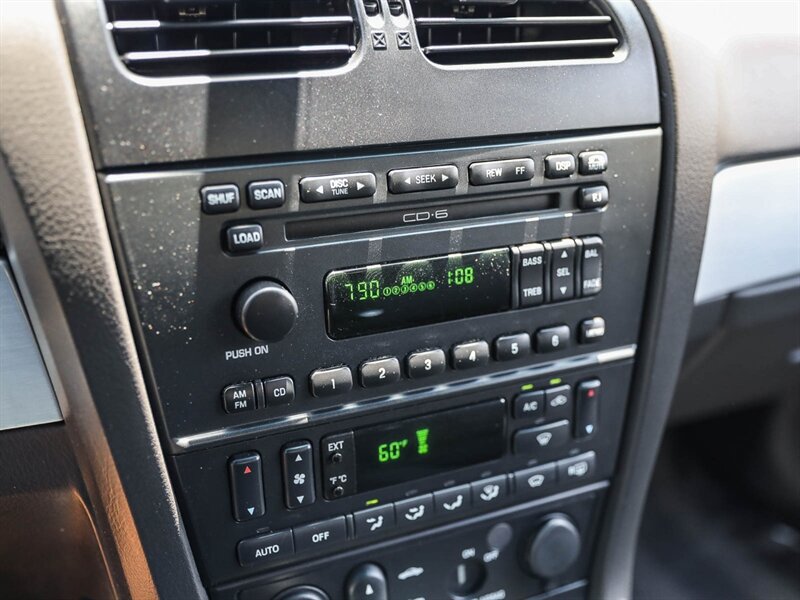 Used 2002 Ford Thunderbird RWD image 23