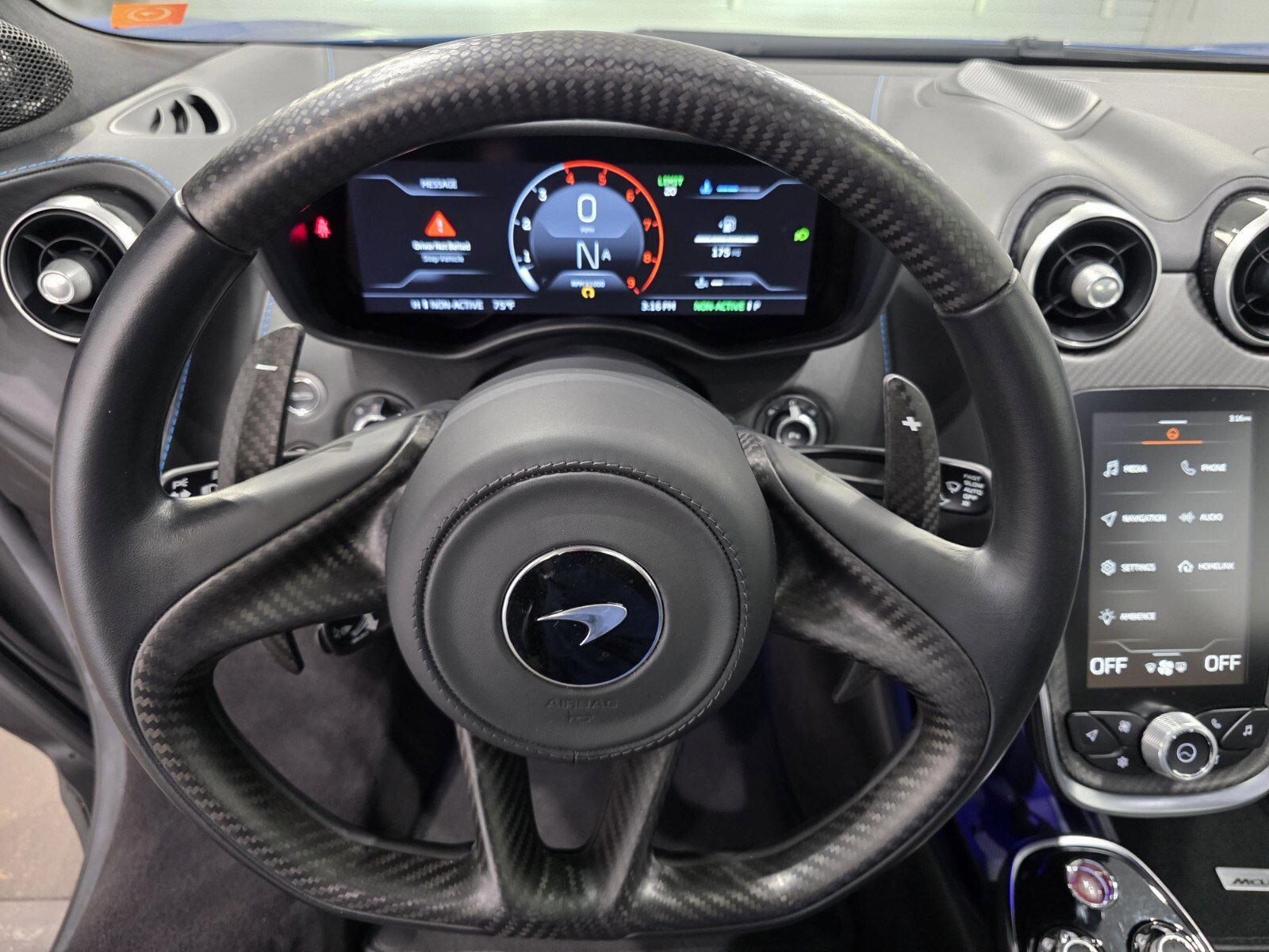 Used 2023 McLaren GT image 10