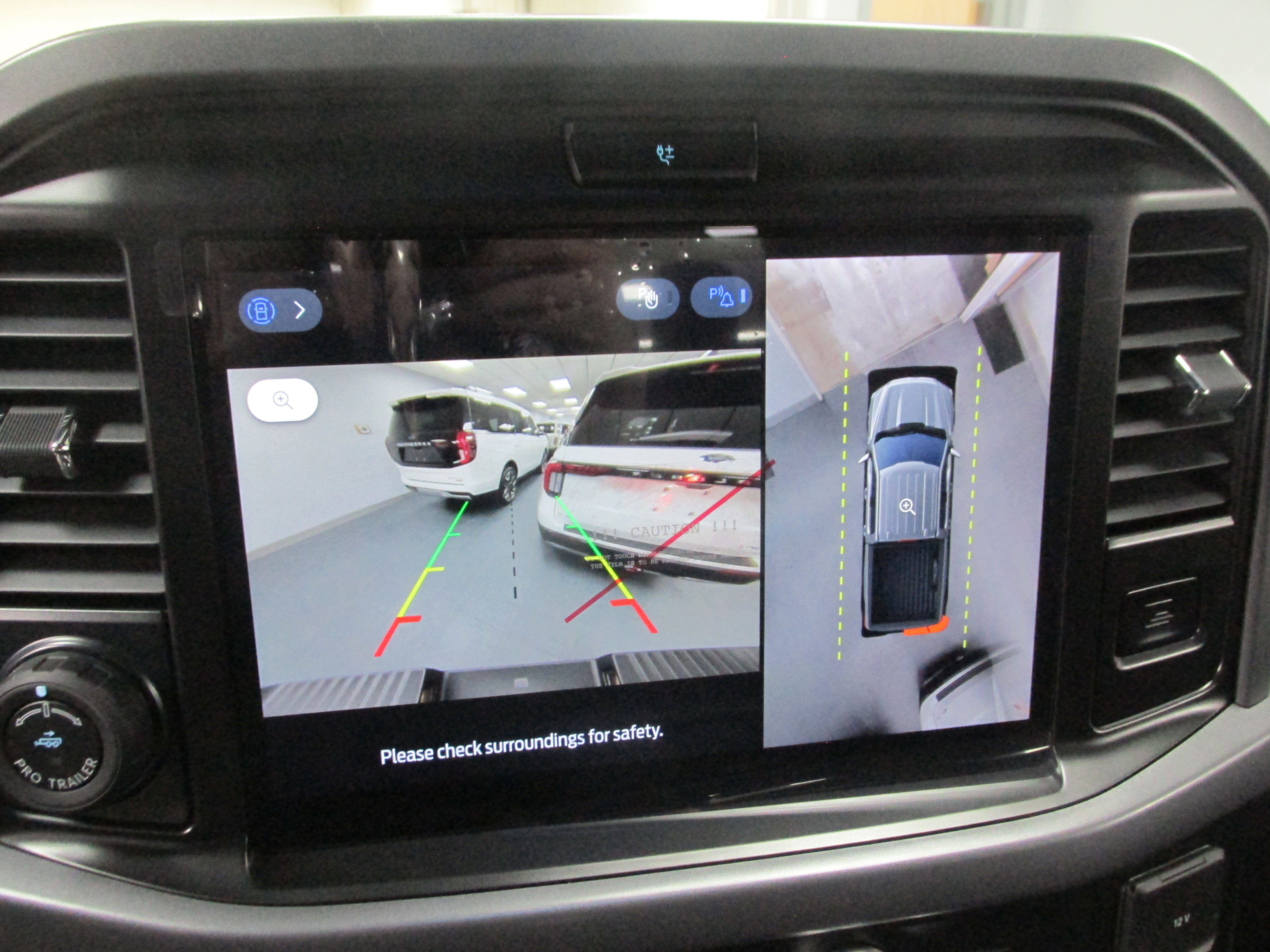 New 2026 Ford F150 XLT w/ Equipment Group 302A MID image 32