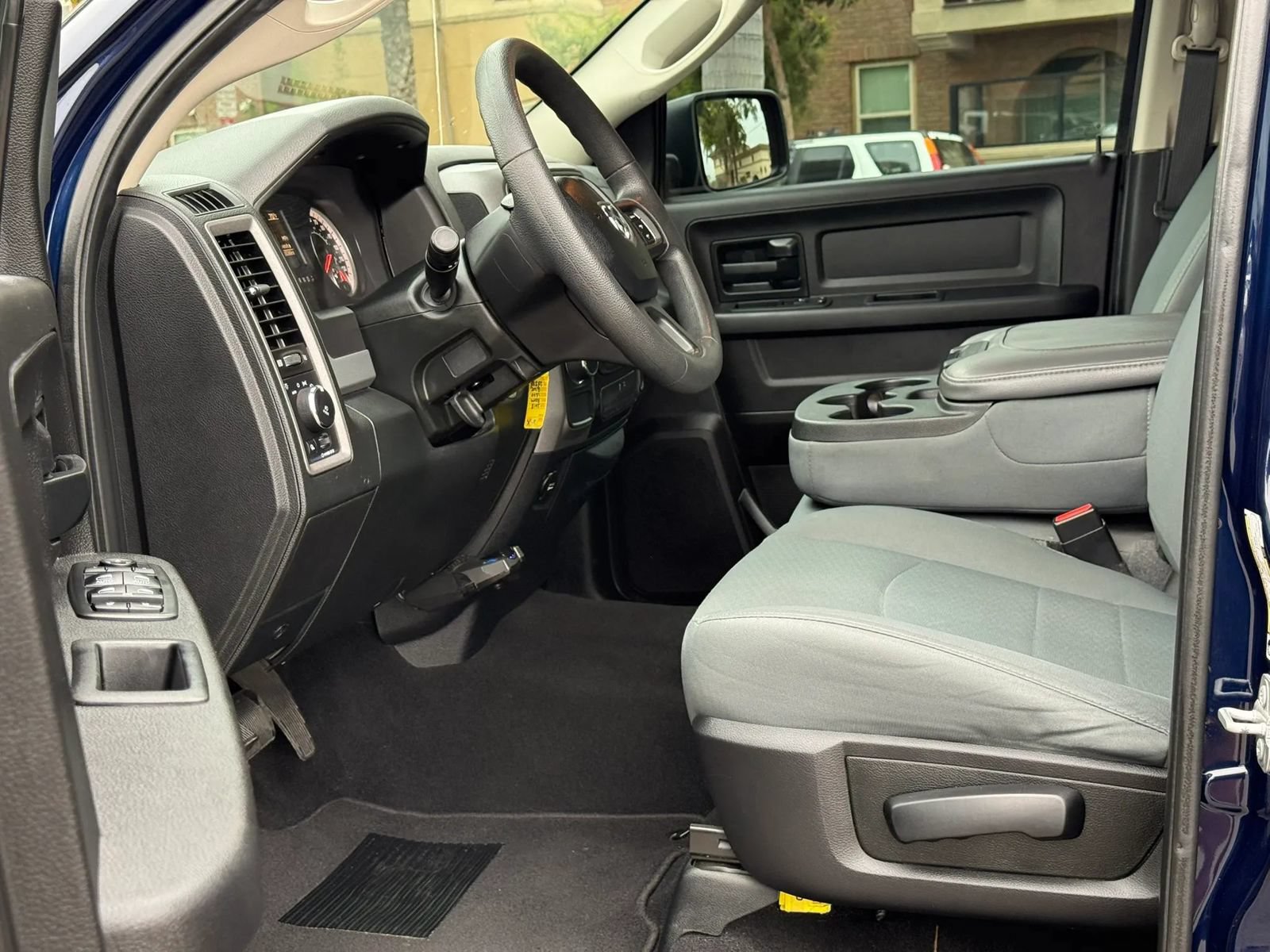 Used 2018 RAM 1500 Express w/ Express Value Package RWD image 15