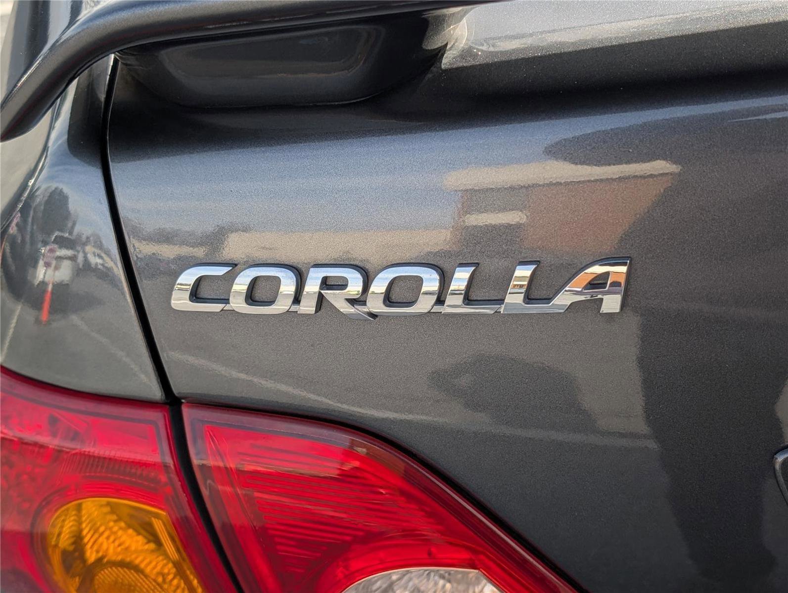 Used 2010 Toyota Corolla S image 9