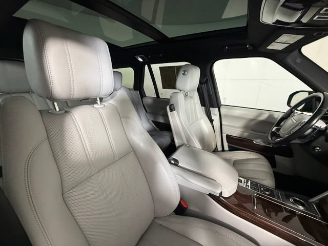 Used 2017 Land Rover Range Rover HSE AWD/4WD image 27