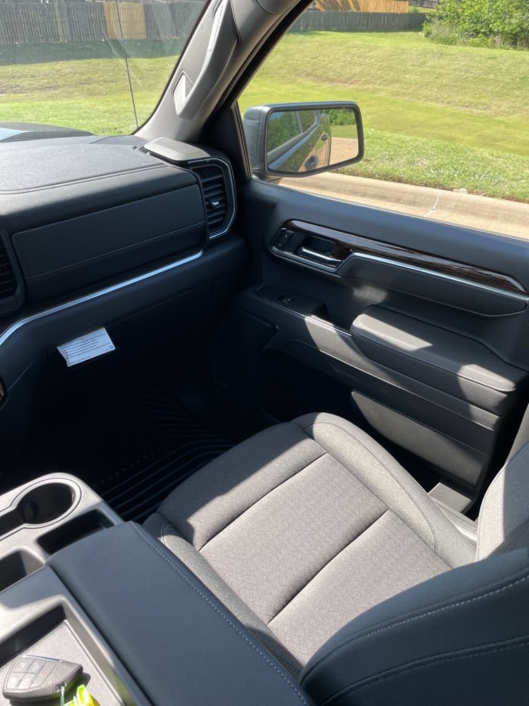Used 2025 GMC Sierra 1500 Elevation AWD/4WD image 10