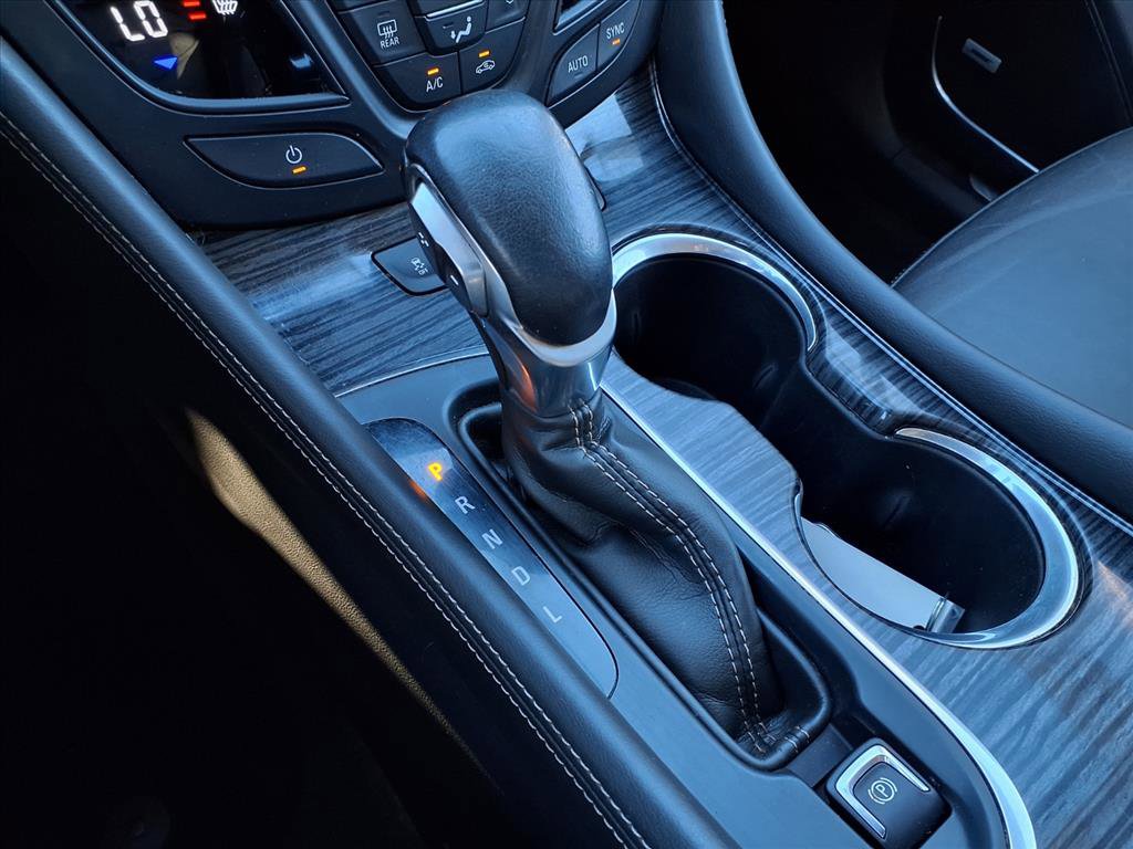 Used 2017 Buick Envision Premium image 10