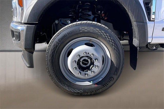 New 2026 Ford F450 XL w/ XL Chrome Package image 10