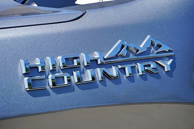 Used 2024 Chevrolet Silverado 1500 High Country w/ High Country Premium Package AWD/4WD image 12