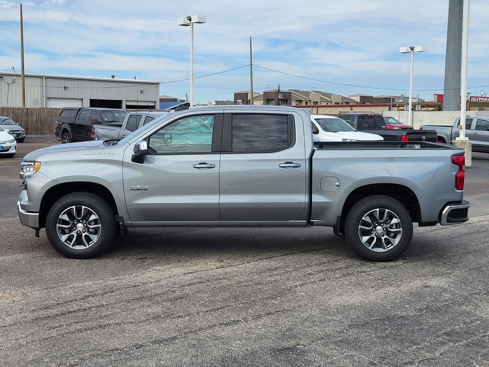 New 2026 Chevrolet Silverado 1500 LT image 2