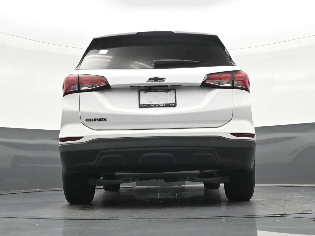 Used 2024 Chevrolet Equinox LS w/ Sport Edition FWD image 26