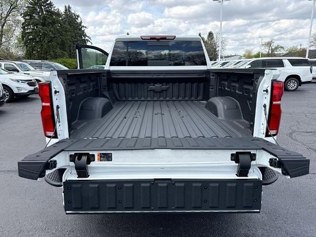 New 2026 Chevrolet Silverado 2500 LT w/ Z71 Chrome Sport Edition AWD/4WD image 25