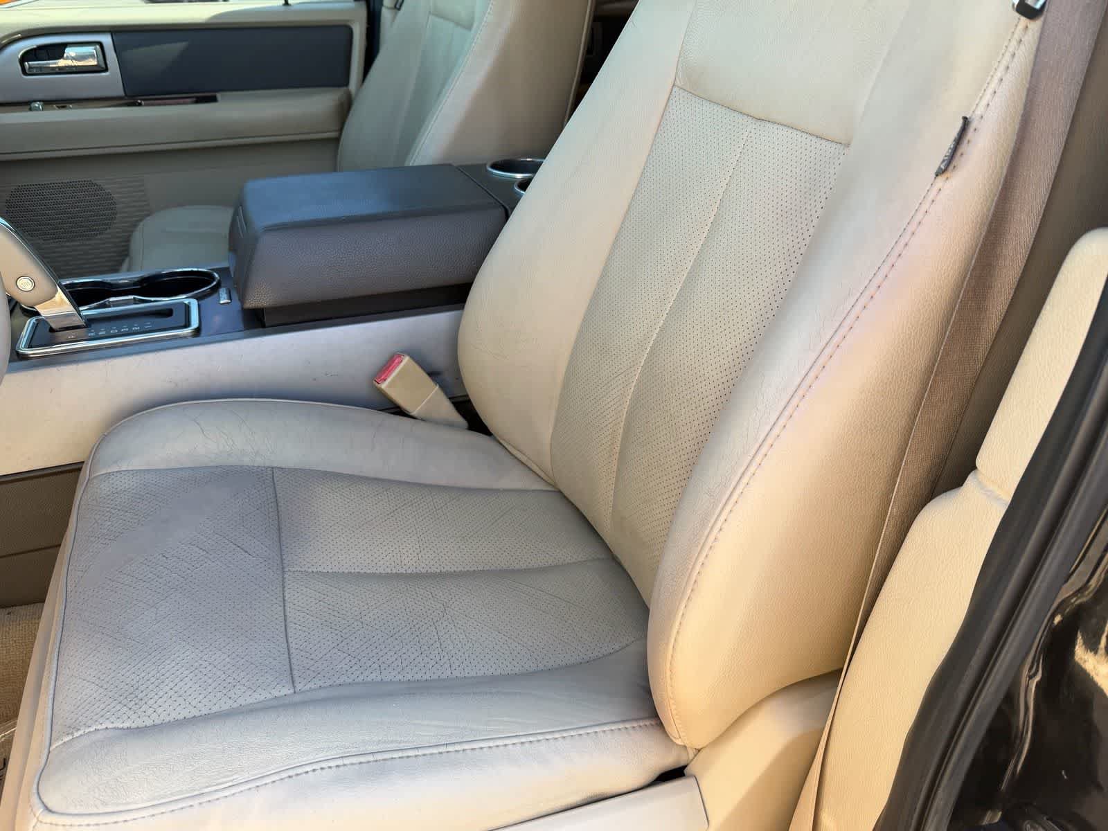 Used 2012 Ford Expedition XLT AWD/4WD image 20